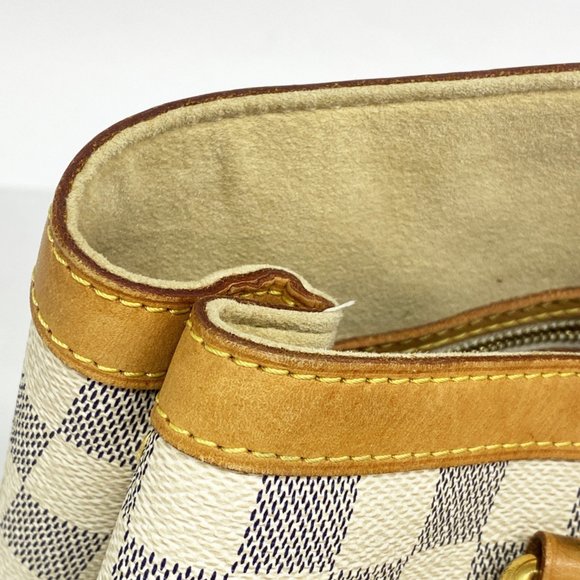 LOUIS VUITTON White Damier Tote Bag - Picture 7 of 13